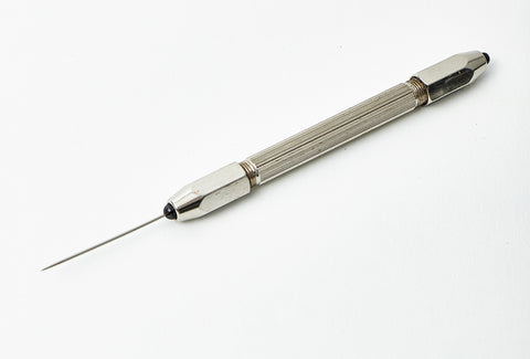 Needle holder